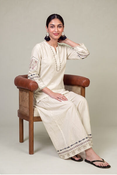 Embroidered | Cambric | Floral Cambric Kurta | GBP 35.00