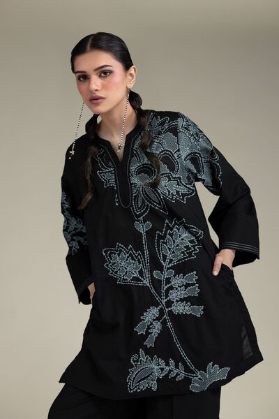Embroidered | Cambric | Black Cambric Kurta | GBP 35.00