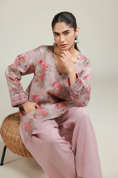 Printed | Jacquard | Jacquard 2-Piece Tailored | GBP 35.00