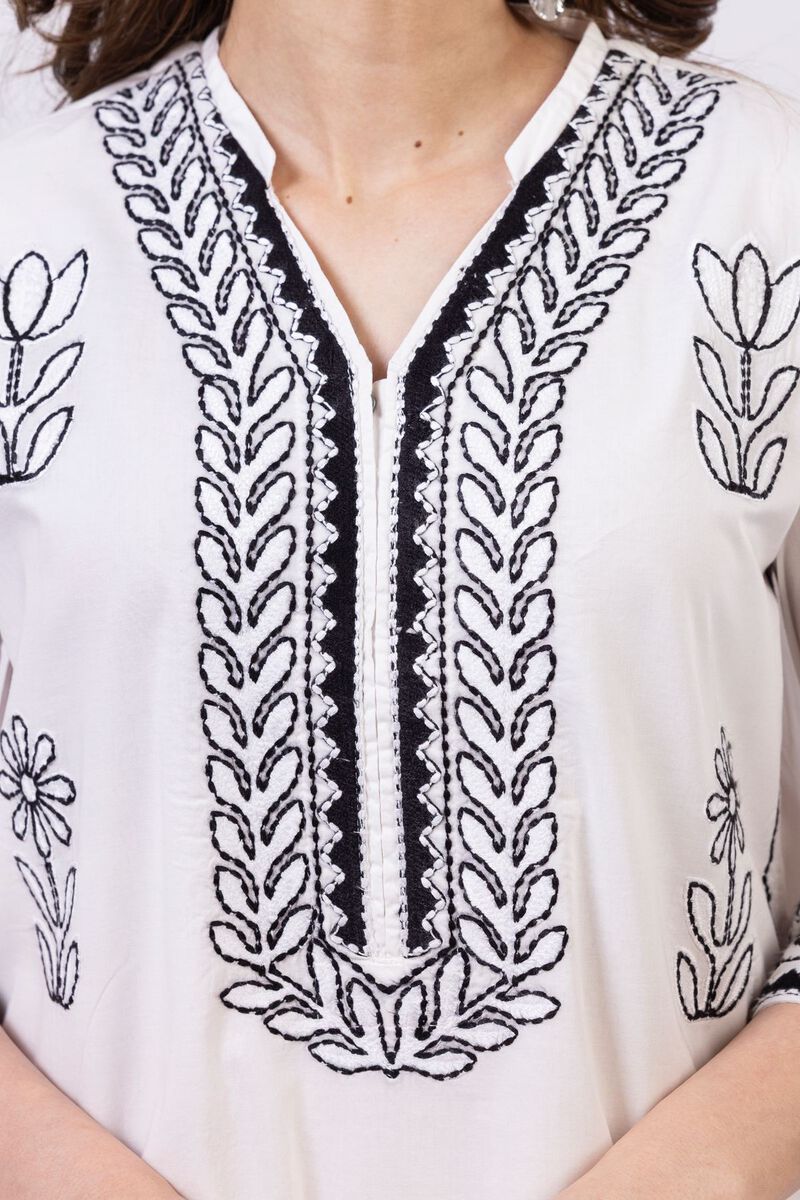 Embroidered | Cambric | Kurta | GBP 30.00