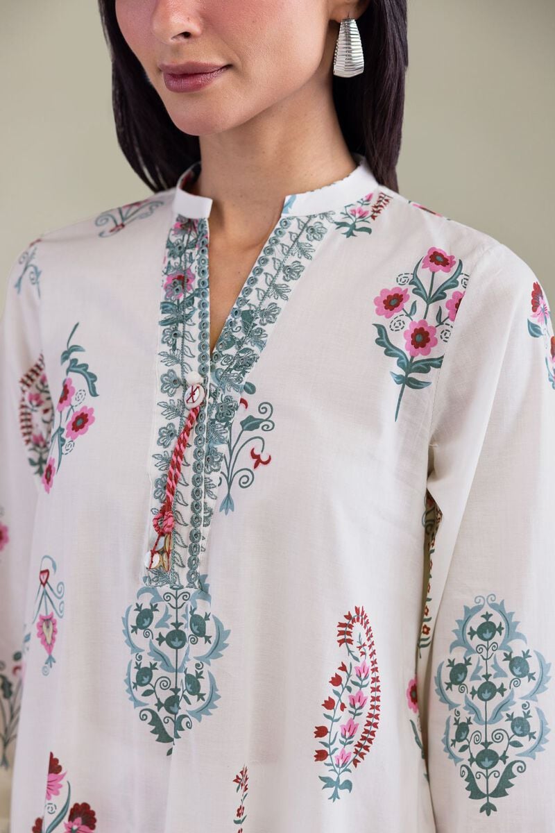 Embroidered | Cambric | White Cambric Kurta | GBP 20.00