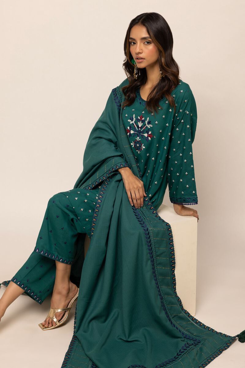  | Shawl | Embroidered | null