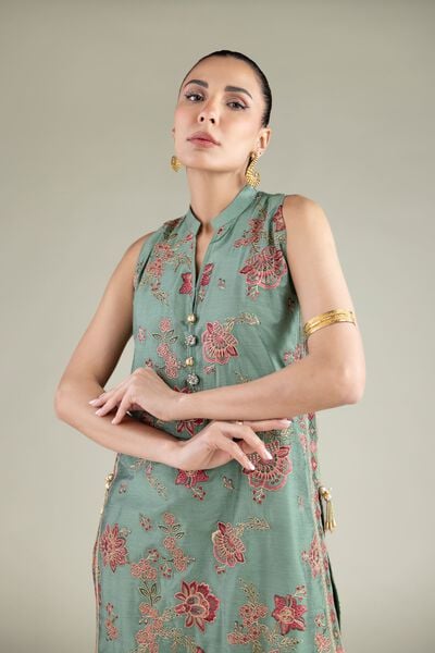 Embroidered | Raw Silk | Sleeveless Longline Kurta | GBP 50.00
