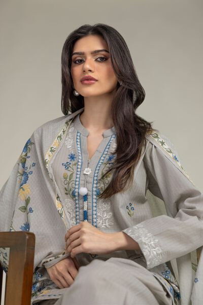 Embroidered | Cotton Net | Gray Floral Dupatta | GBP 15.00