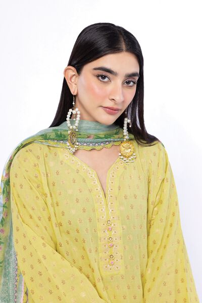 Dyed | Jacquard | Fabrics 3 Piece | GBP 50.00