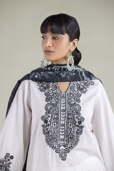 Embroidered | Cambric | Fabrics 3 Piece | GBP 40.00