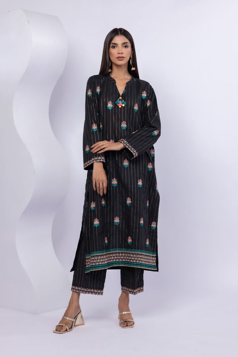 https://uk.khaadi.com/dw/image/v2/BJTG_PRD/on/demandware.static/-/Sites-khaadi-master-catalog/default/dwf4c45da4/images/hi-res/25-05e61-02ta_multi_1.jpg?sw=800&sh=1200