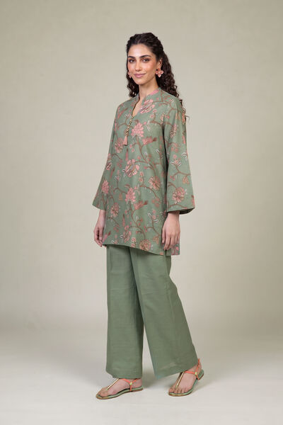Printed | Light Khaddar | Solid Mint Pants | GBP 25.00