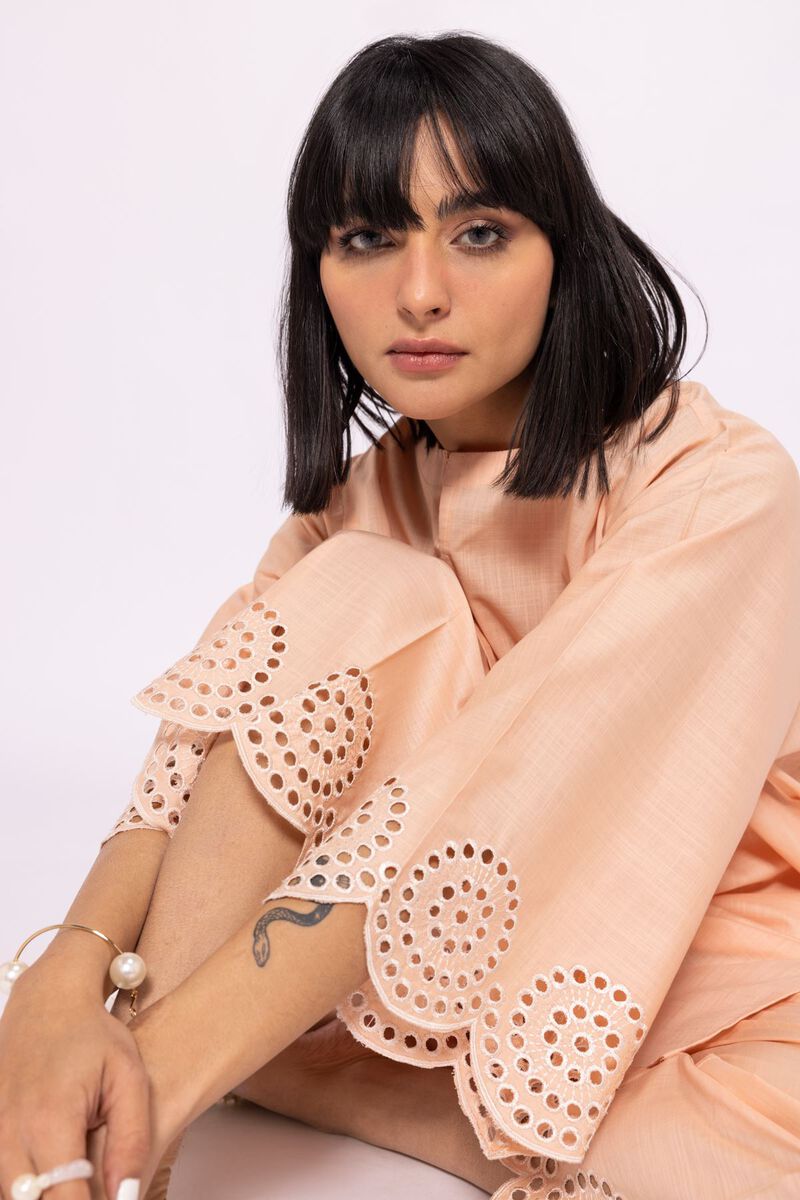  | Kurta | Embroidered | null