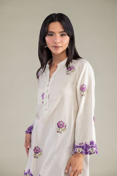 Embroidered | Cotton Dobby | Floral V-Neck Kurta | GBP 40.00