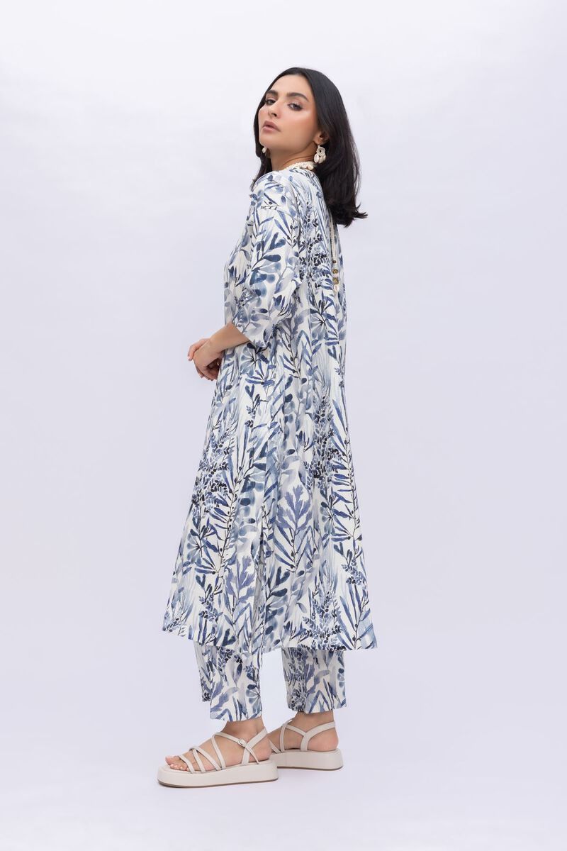 https://uk.khaadi.com/dw/image/v2/BJTG_PRD/on/demandware.static/-/Sites-khaadi-master-catalog/default/dwf7b13190/images/hi-res/25-04e48-08bb_multi_1.jpg?sw=800&sh=1200