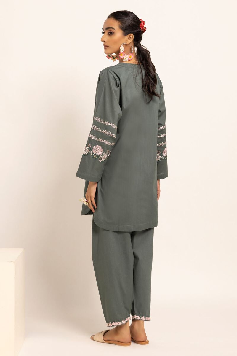  | Kurta | Embroidered | null