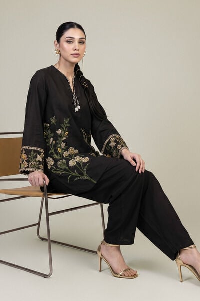 Embroidered | Raw Silk | Black V-Neck Kurta | GBP 50.00