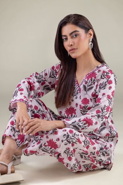 Embroidered | Textured Weave | Blouse | GBP 25.00