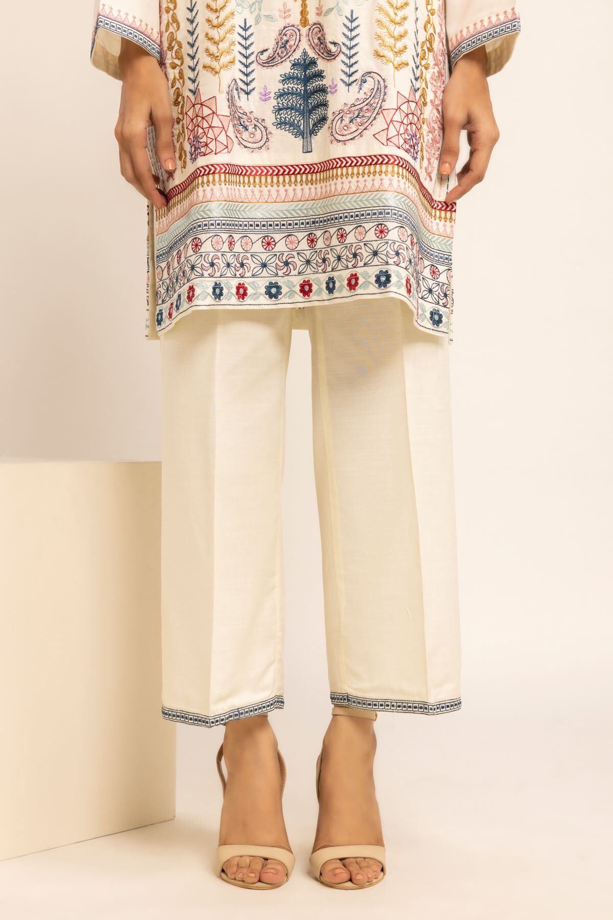 Khaadi embroidered hotsell trousers