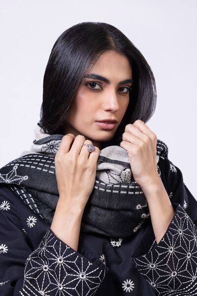 Dyed | Acrylic | Shawl | GBP 15.00