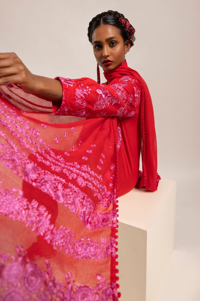 | Stole | Embroidered | null