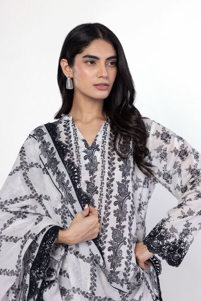 Embroidered | Lawn | Tailored 3 Piece | GBP 25.00