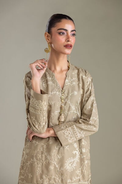 Embroidered | Heavy Blended Viscose | Floral V-Neck Kurta | GBP 50.00