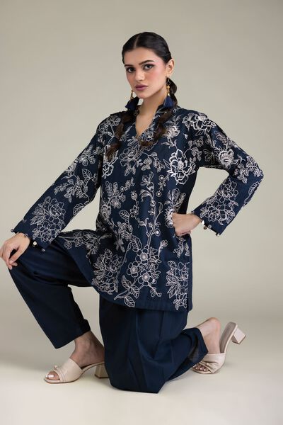 Embroidered | Cambric | Floral Threadwork Kurta | GBP 30.00
