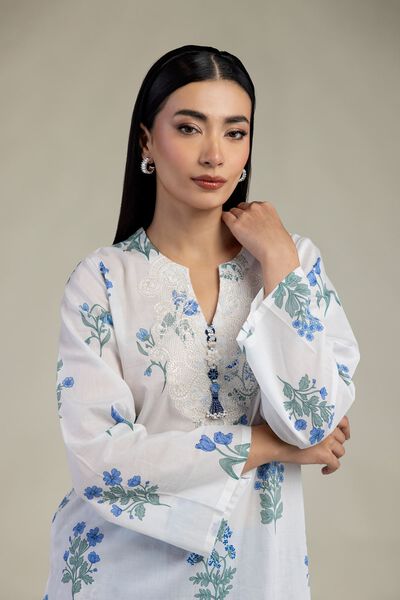Embroidered | Lawn | Fabrics 2 Piece | Top and Bottom | GBP 30.00