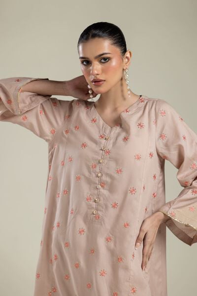 Embroidered | Textured Weave | Floral V-Neck Kurta | GBP 35.00