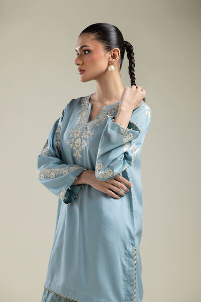 Embroidered | Textured Weave | V-Neck Short Kurta | GBP 30.00