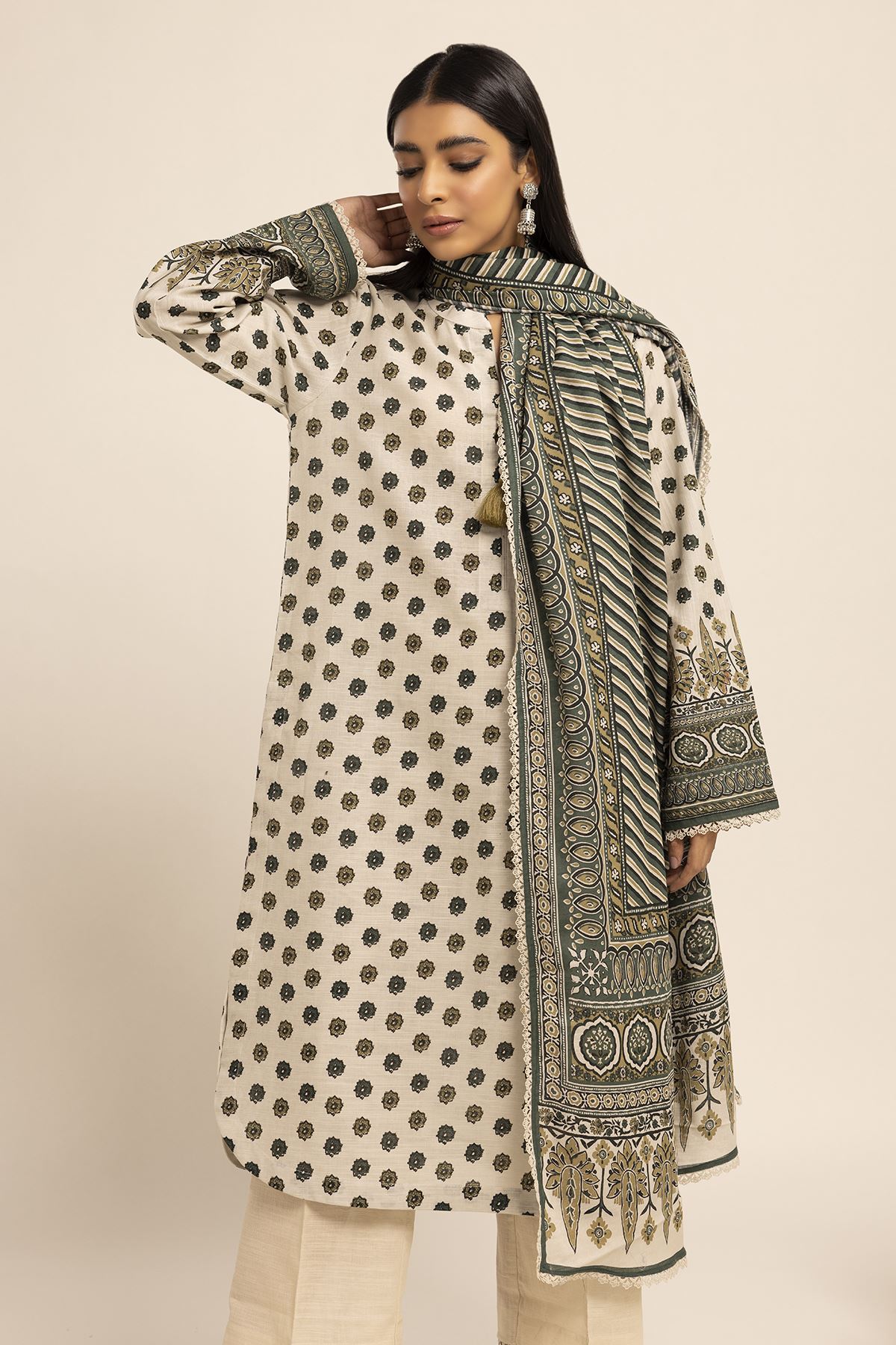Buy Fabrics 3 Piece | 7.20 GBP | 1001788131 | Khaadi United Kingdom