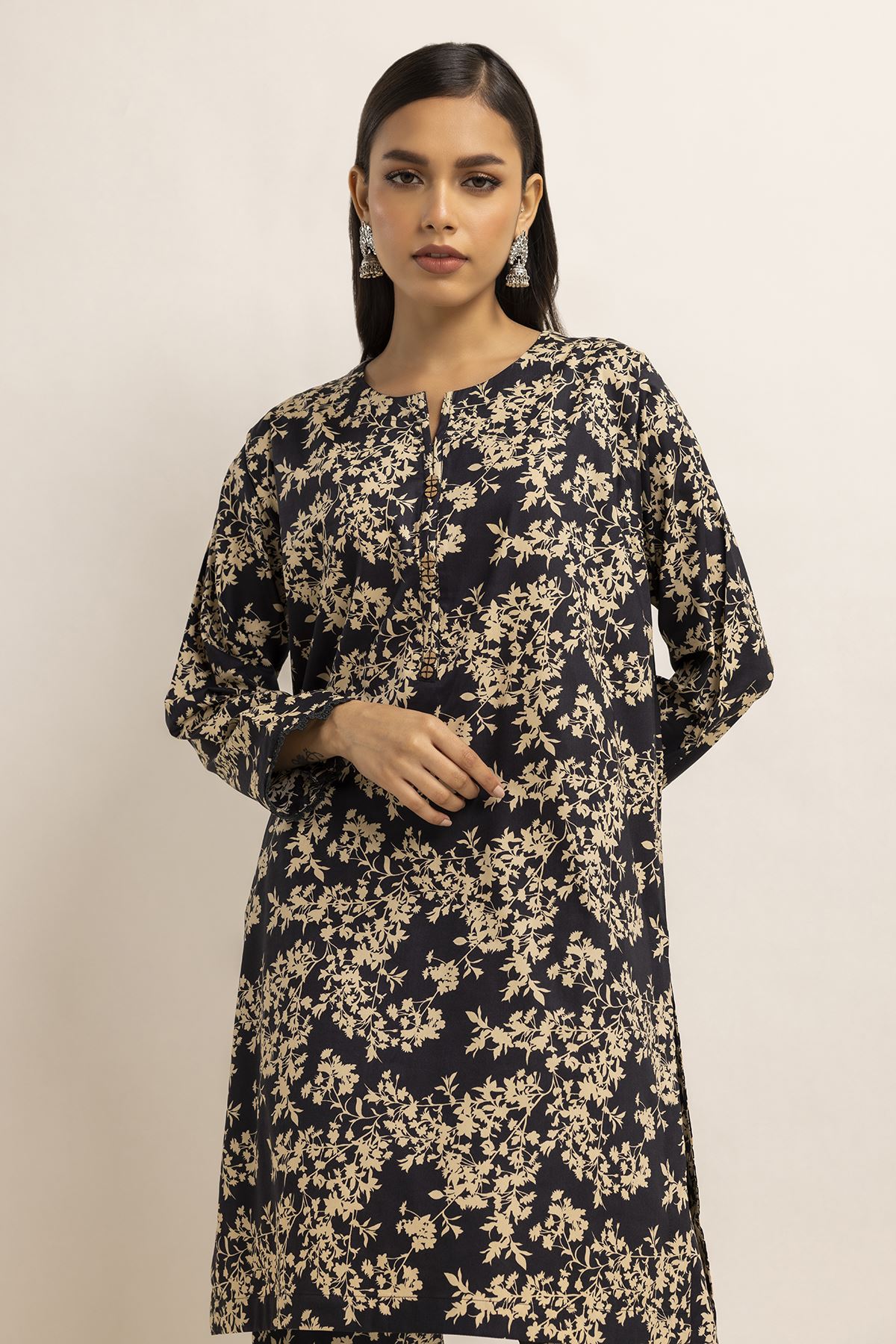 buy-kurta-5-40-gbp-1001775943-khaadi-united-kingdom