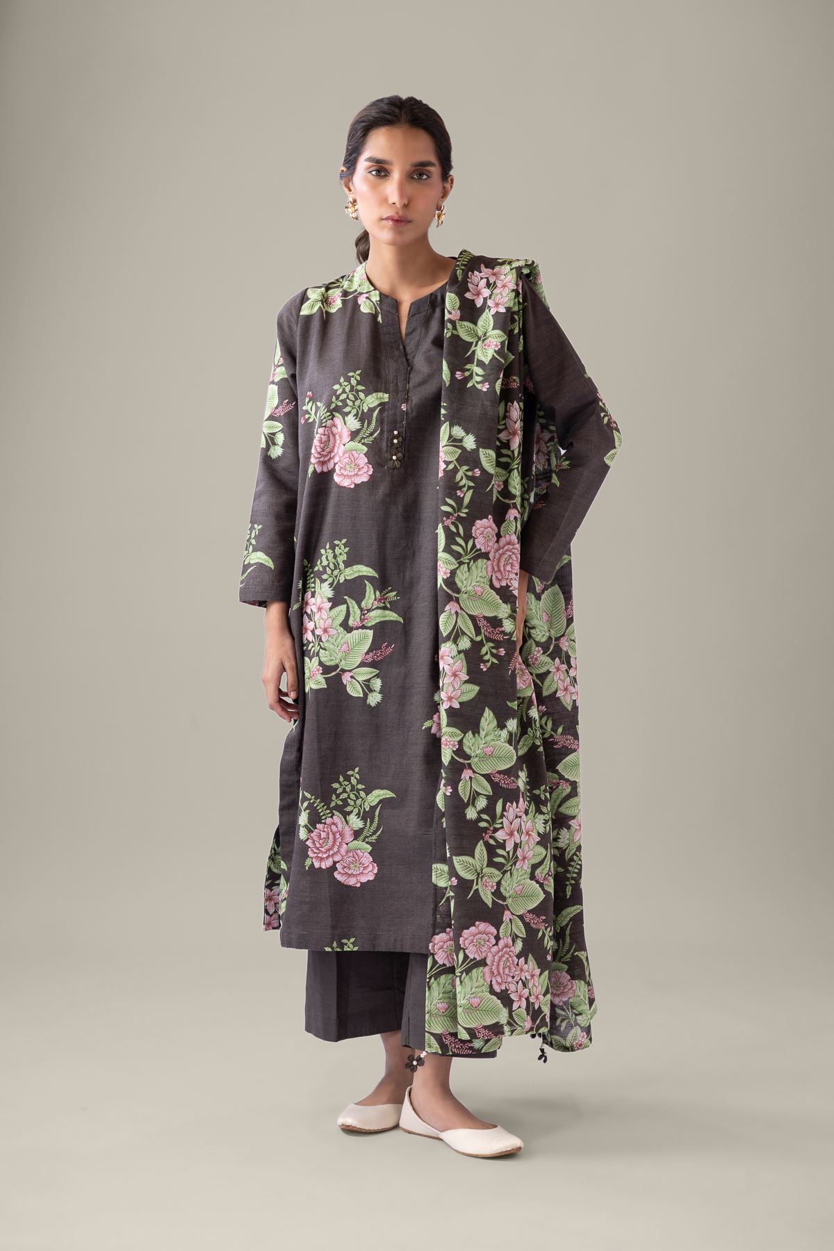 Buy Kurta | 0.0 N/A | 25-09-12E2-08TA-VG_MULTI | Khaadi United Kingdom