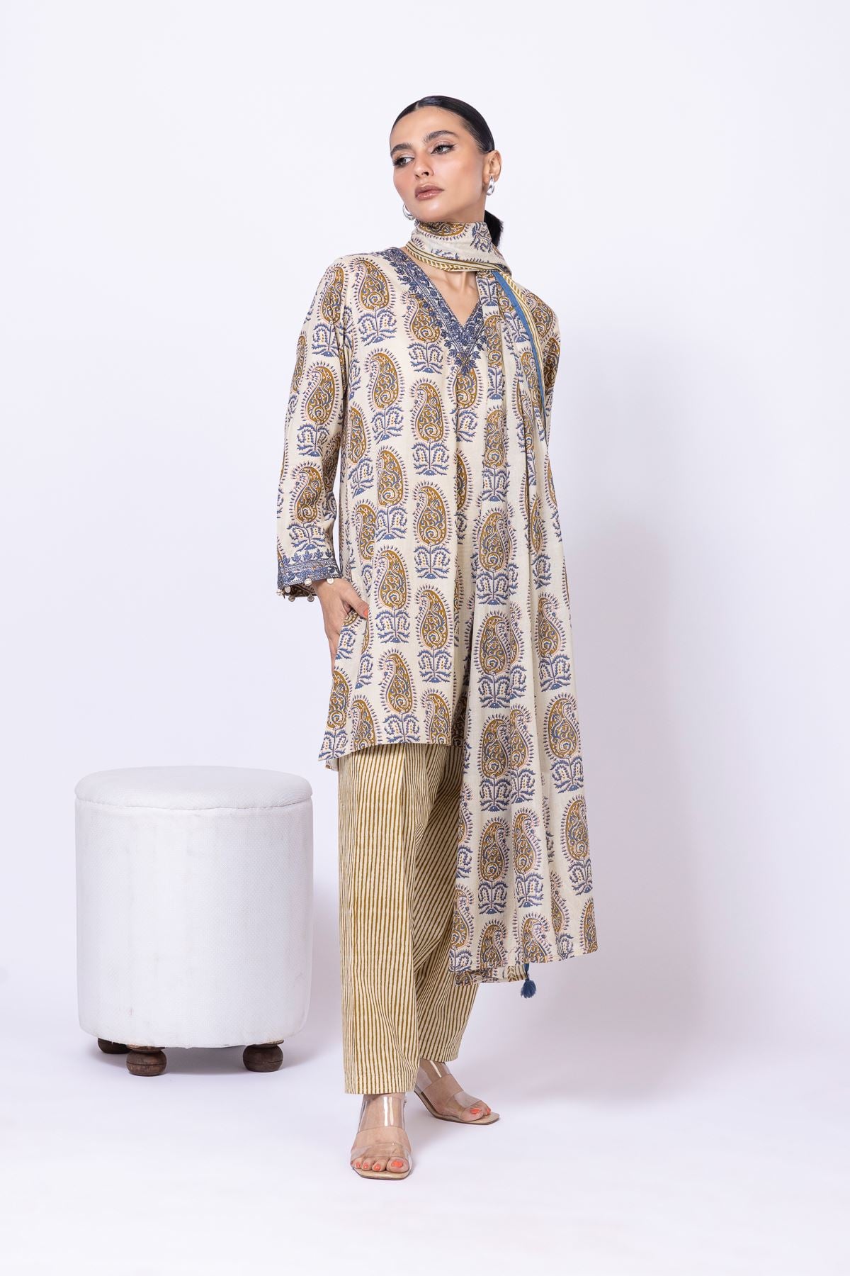 Buy Kurta | 0.0 N/A | OTD4-EX22-08TA-VG_MULTI | Khaadi United Kingdom