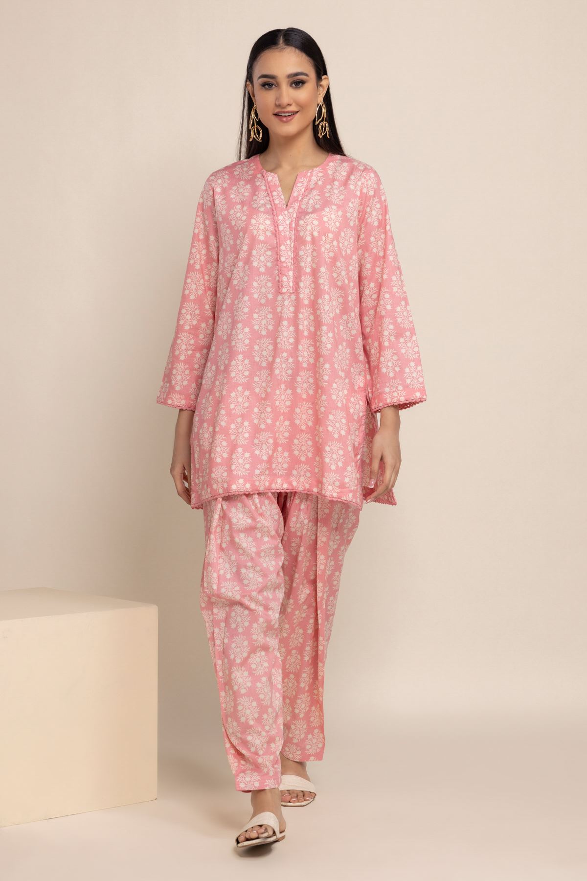 Buy Kurta | 6.00 GBP | 1001801927 | Khaadi United Kingdom