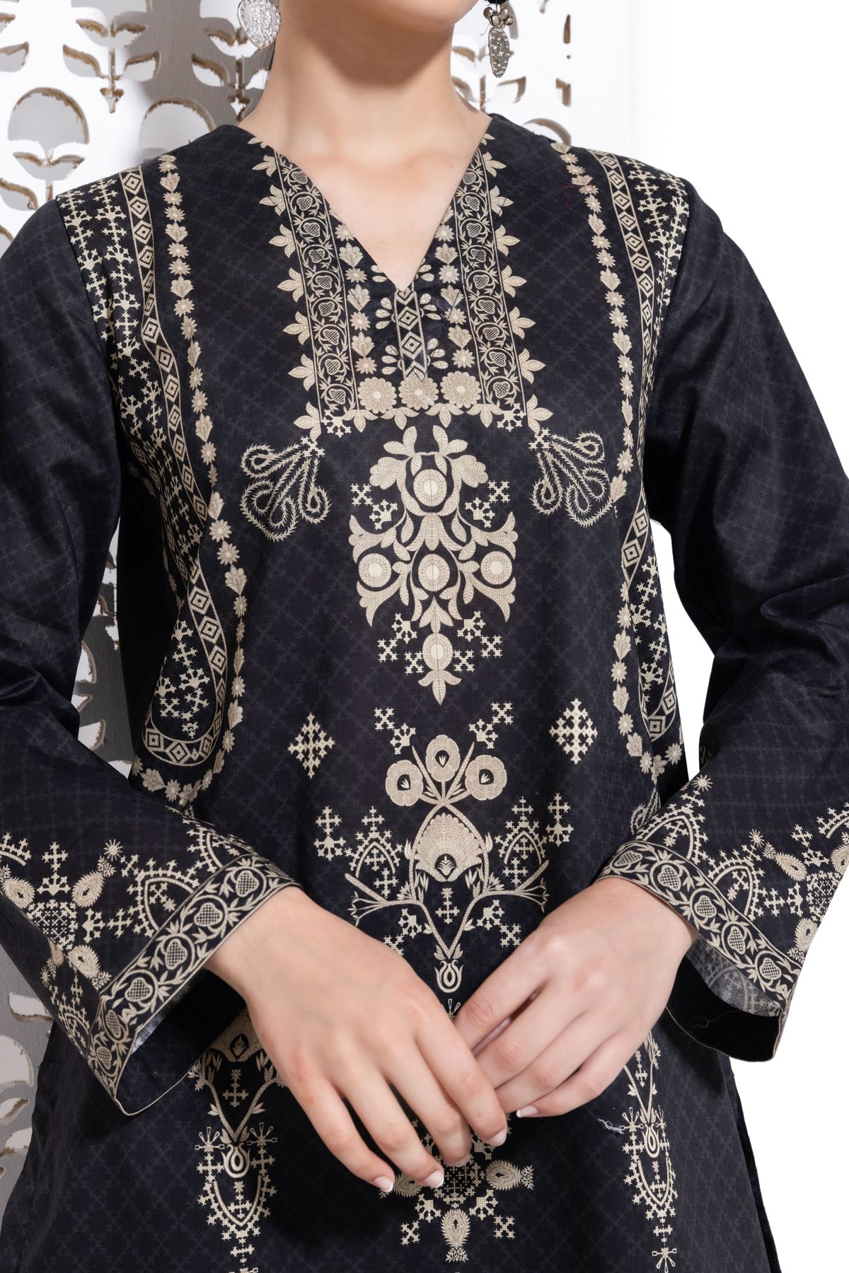 Buy Kurta | 12.00 GBP | 1001830447 | Khaadi United Kingdom