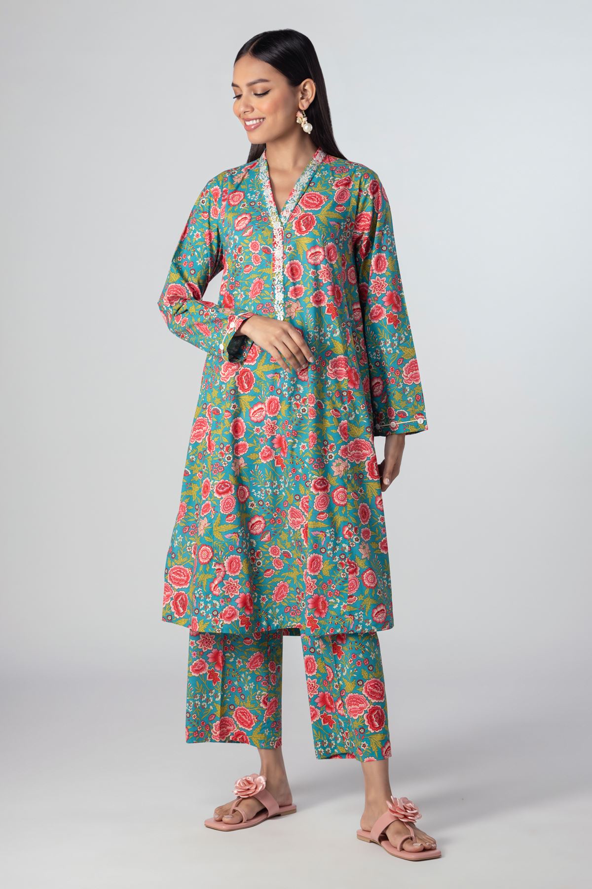 Buy Kurta | Embroidered | 7.50 GBP | 1001808707 | Khaadi United 