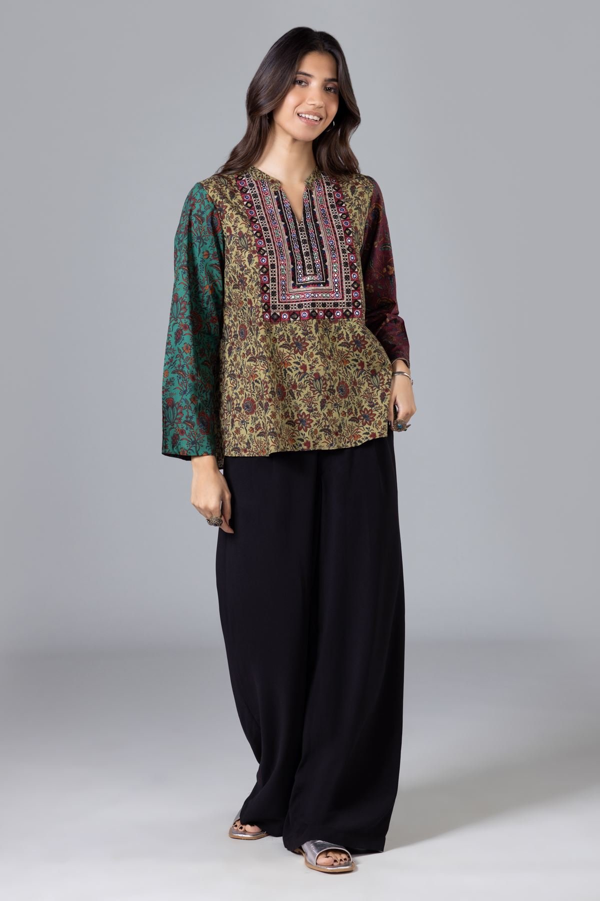 Buy Tunic | Embroidered | 7.50 GBP | 1001820567 | Khaadi United Kingdom