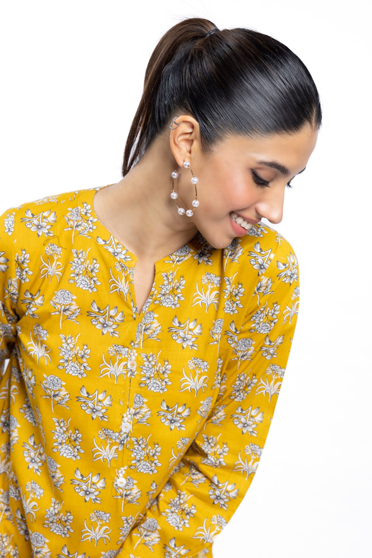 Buy Kurta | 6.00 GBP | 1001806488 | Khaadi United Kingdom