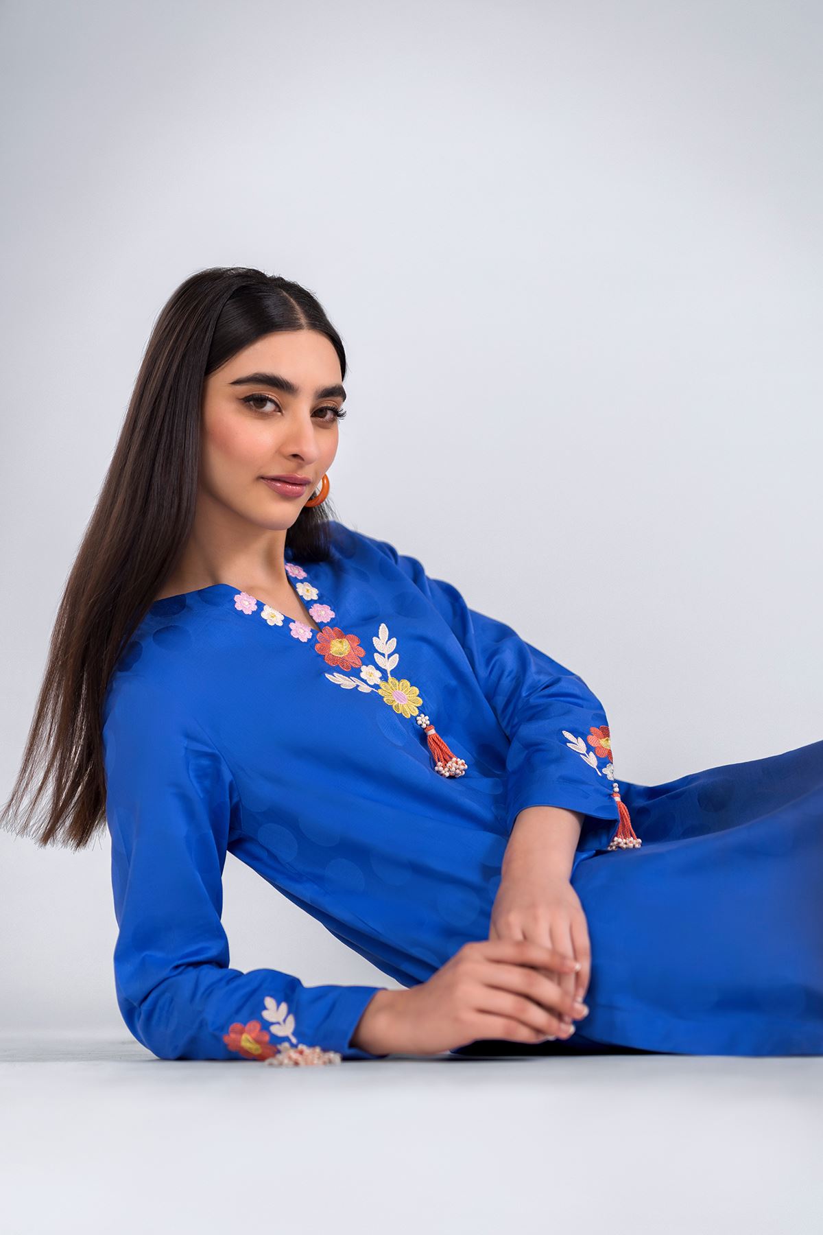 Buy Kurta | Embroidered | 30.00 GBP | 1001809312 | Khaadi United  