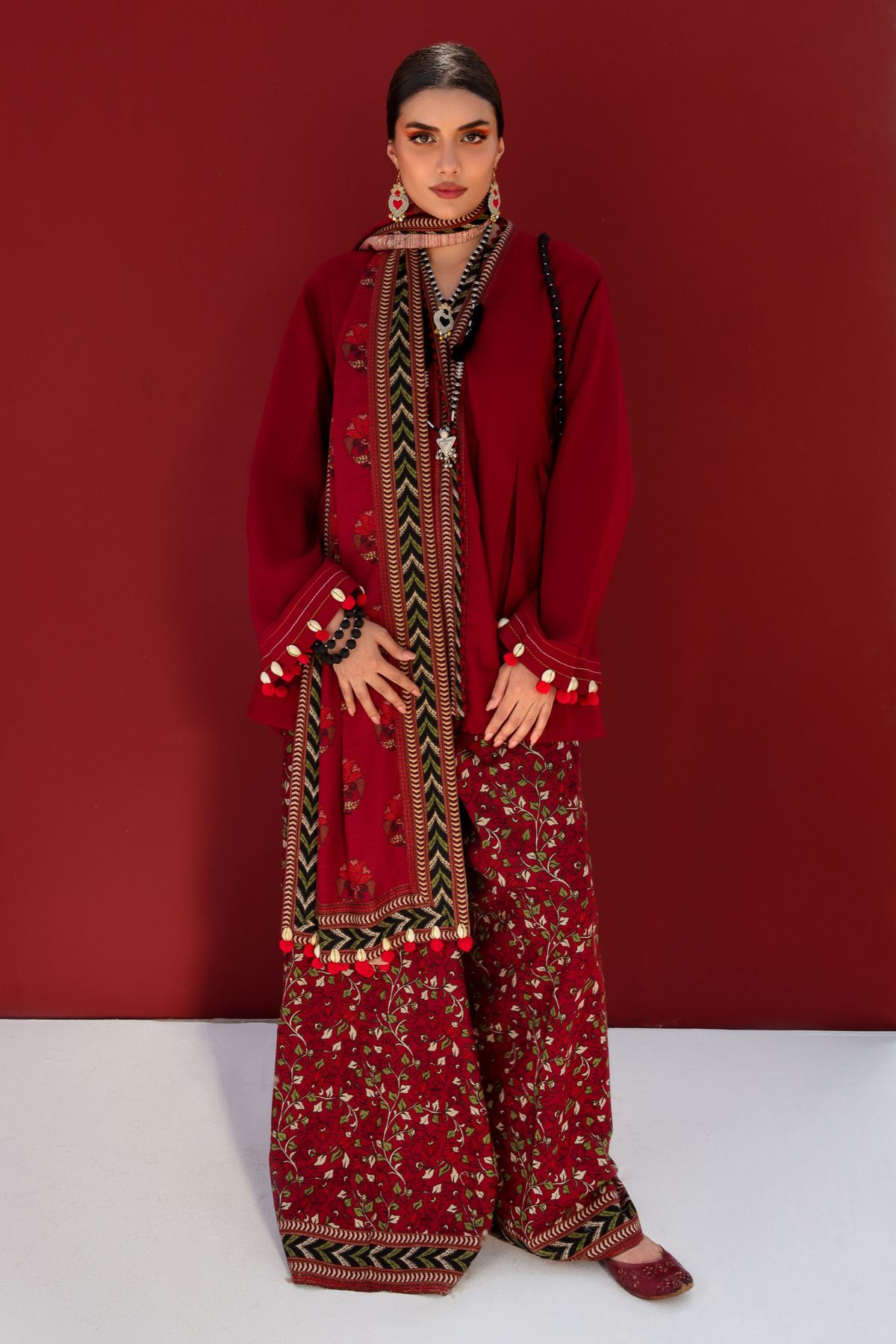 Buy Fabrics 3 Piece | 7.20 GBP | 1001785309 | Khaadi United Kingdom