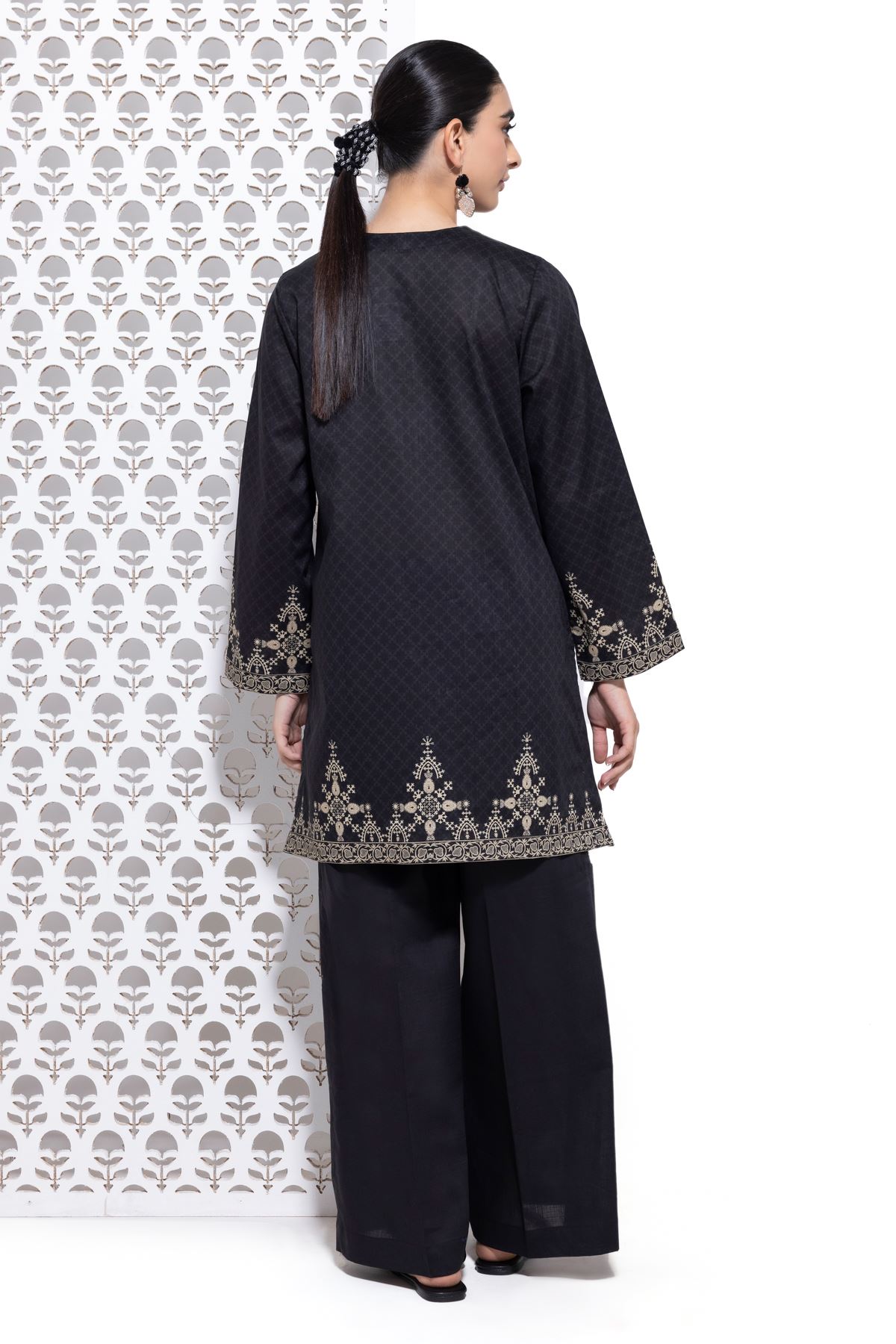 Buy Kurta | 12.00 GBP | 1001830447 | Khaadi United Kingdom